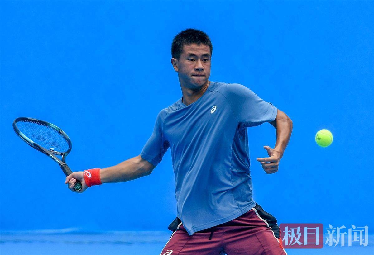 新的姿态进 新的姿态进