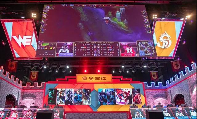 [图]奥尔莫戴帽凯恩首秀 拜仁0-3莱比锡错失冠军.